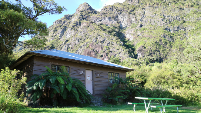 paliku cabin haleakala national park backpacking beautiful