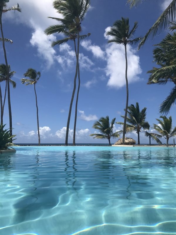 clean pool zoetry agua punta cana dominican republic allinclusive resort