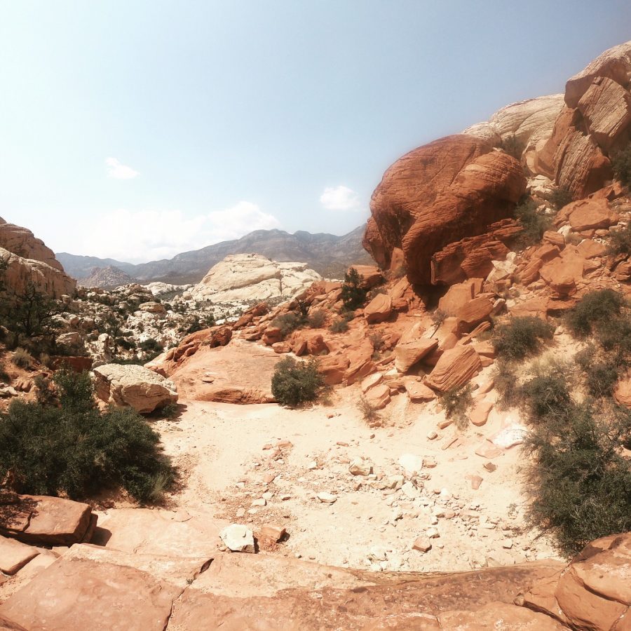 hiking red rock canyon nevada