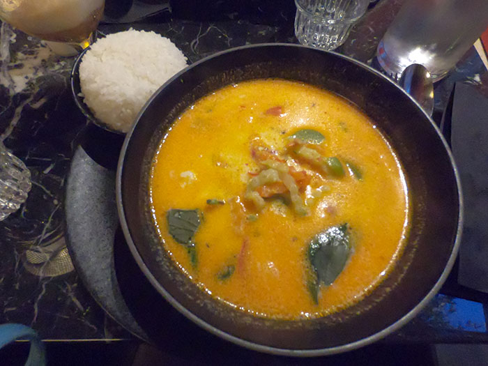 curry thai paris france restaurant guide thai